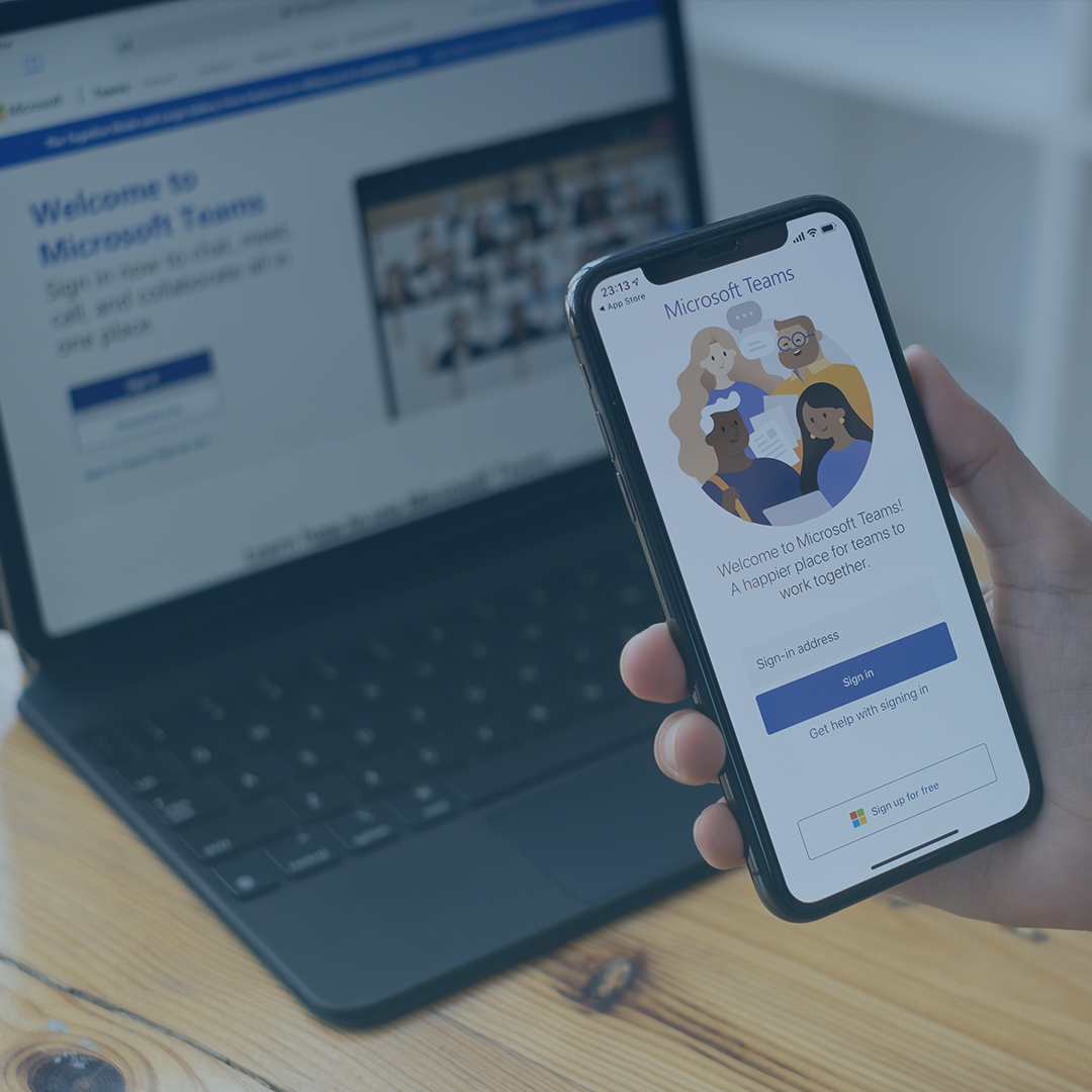 Hybrid meeting room with Microsoft Teams Rooms for remote and in-room participants